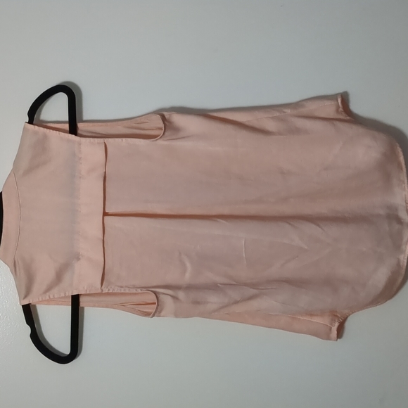 Guess Sleeveless Blouse - Picture 5 of 5